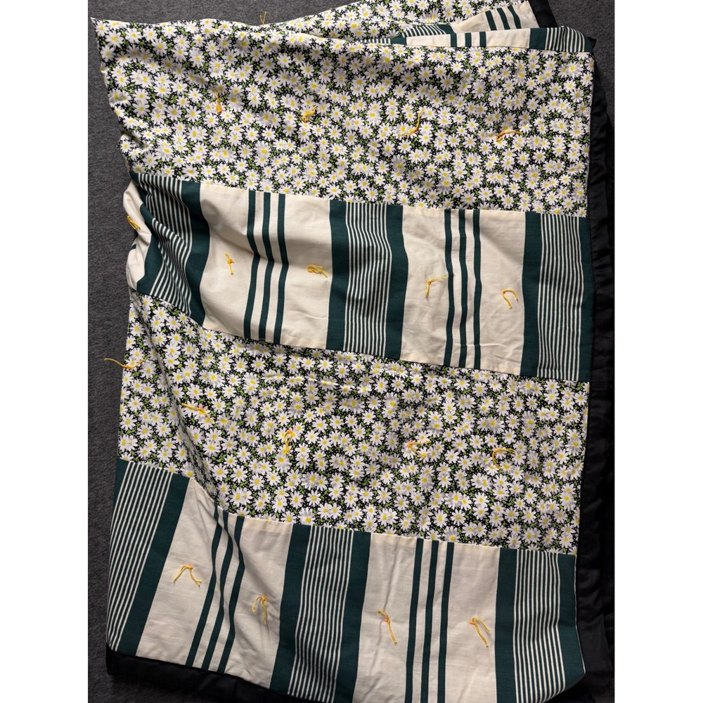 Handmade Patchwork Tied Quilt Floral Daisy Striped Cottagecore Black Green Cream - Picture 13 of 16
